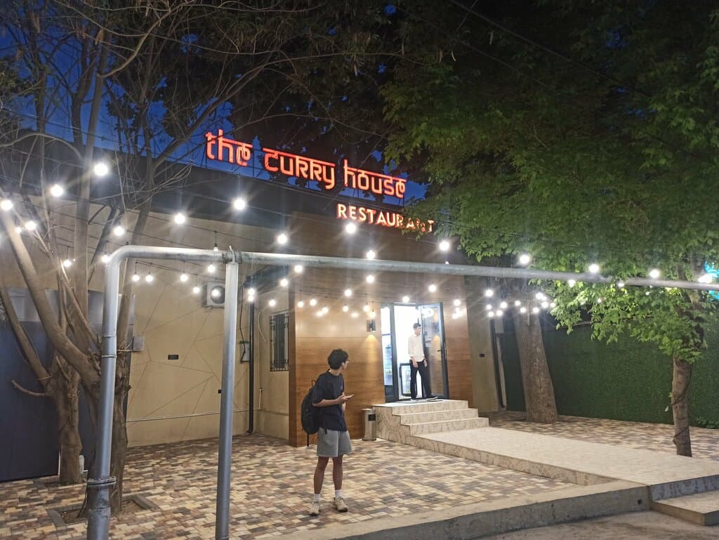 Curry house