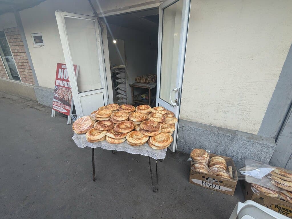 Киоск по продаже лепешек