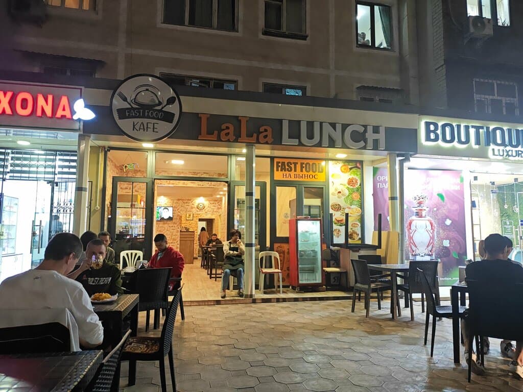 La la lunch