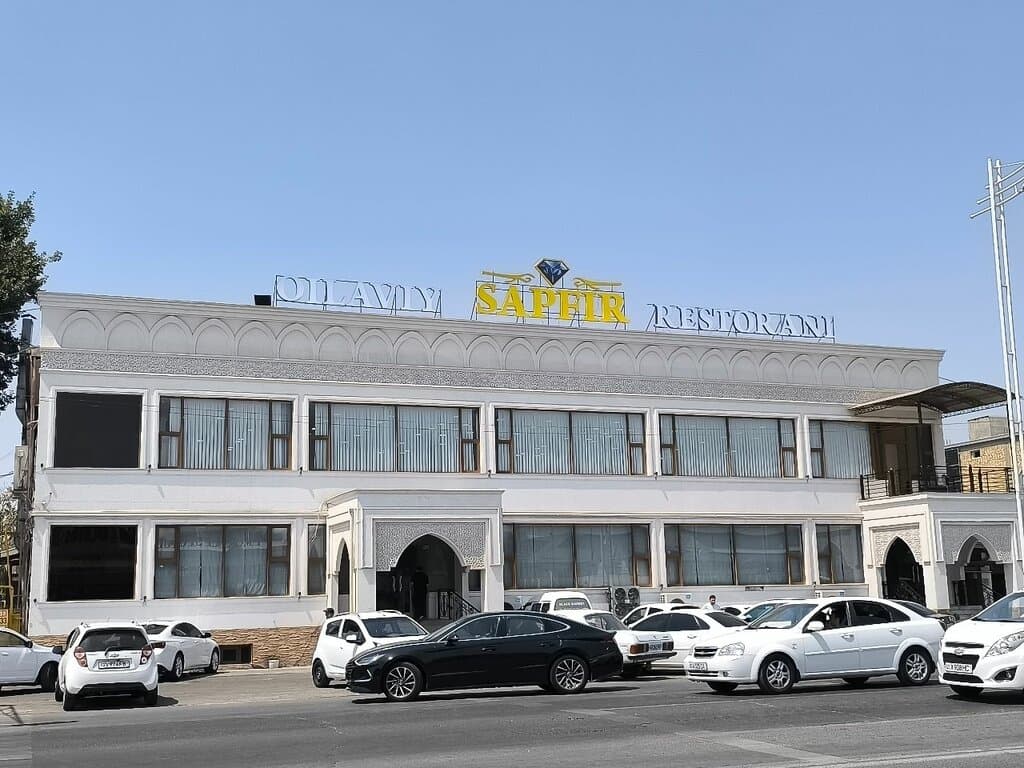 Oilaviy Sapfir