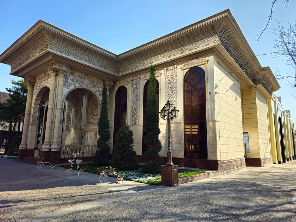 Asia Palace
