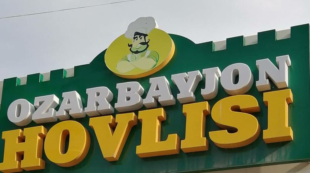 Ozarbayjon hovlisi